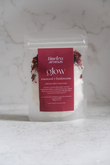 GLOW ROSEWOOD & FRANKINCENSE AROMATHERAPY BATH SALTS POUCH