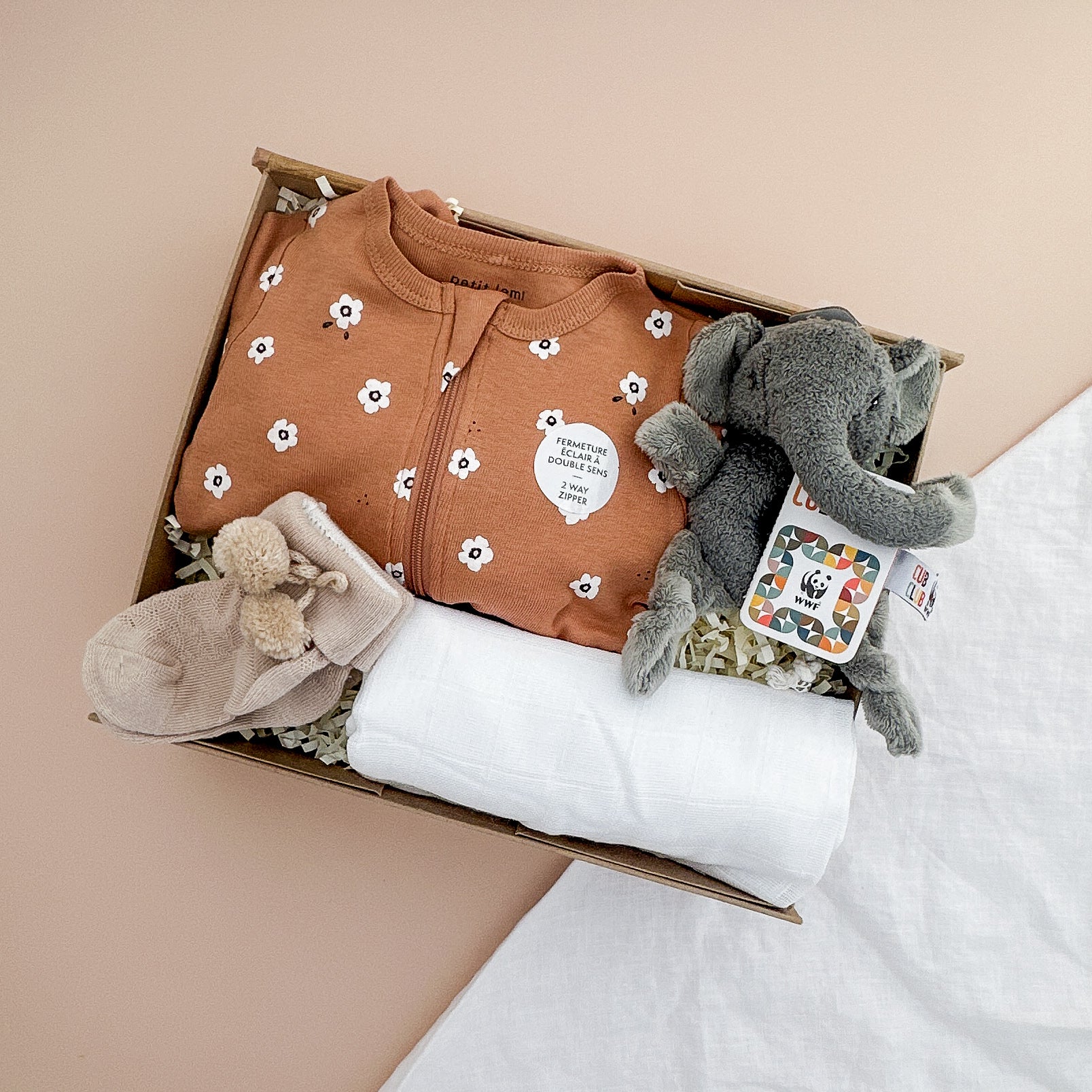 NEW ARRIVAL GIFT BOX (Select your preferred sleepsuit)