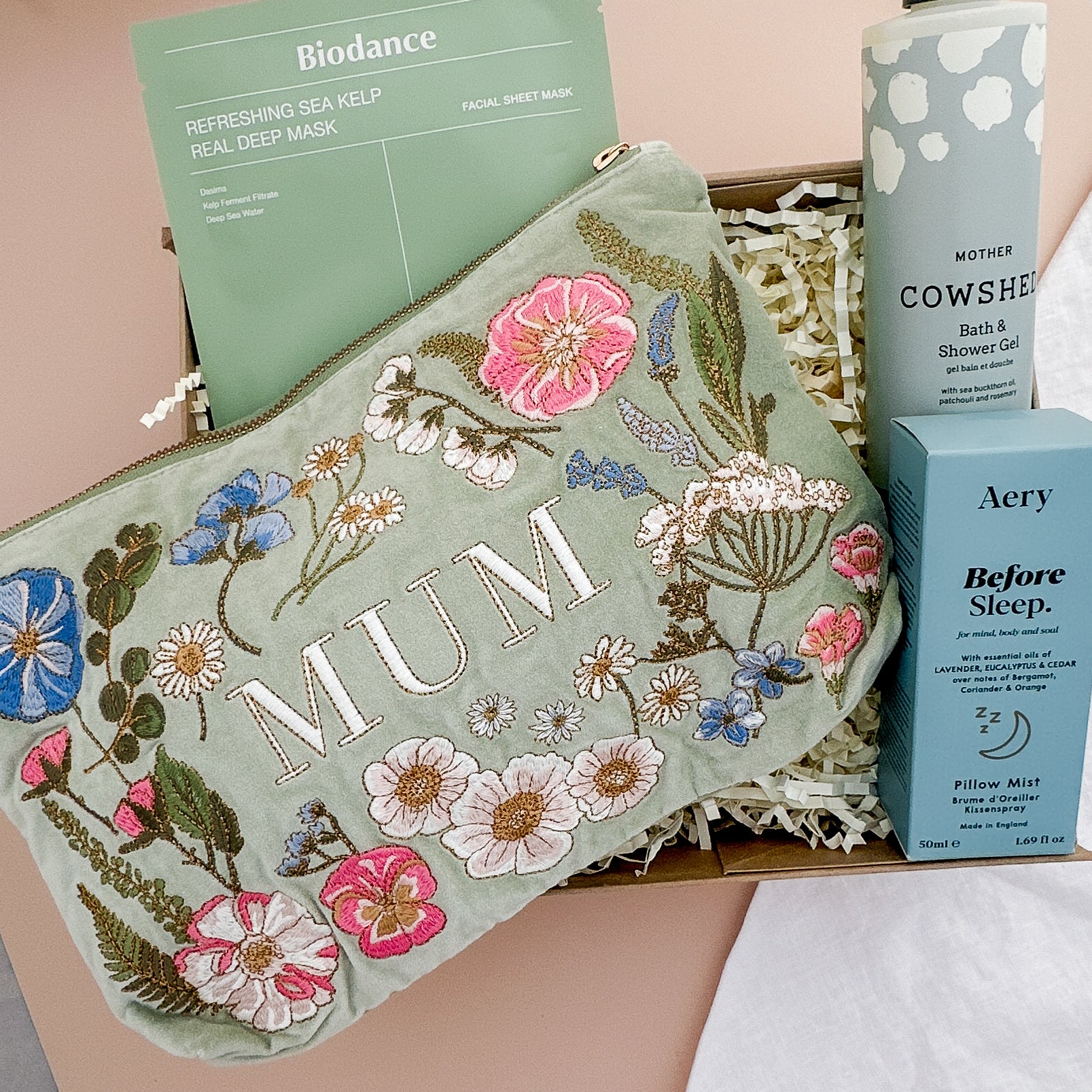 MUM GIFT BOX