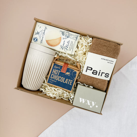 SIMPLE PLEASURES GIFT BOX