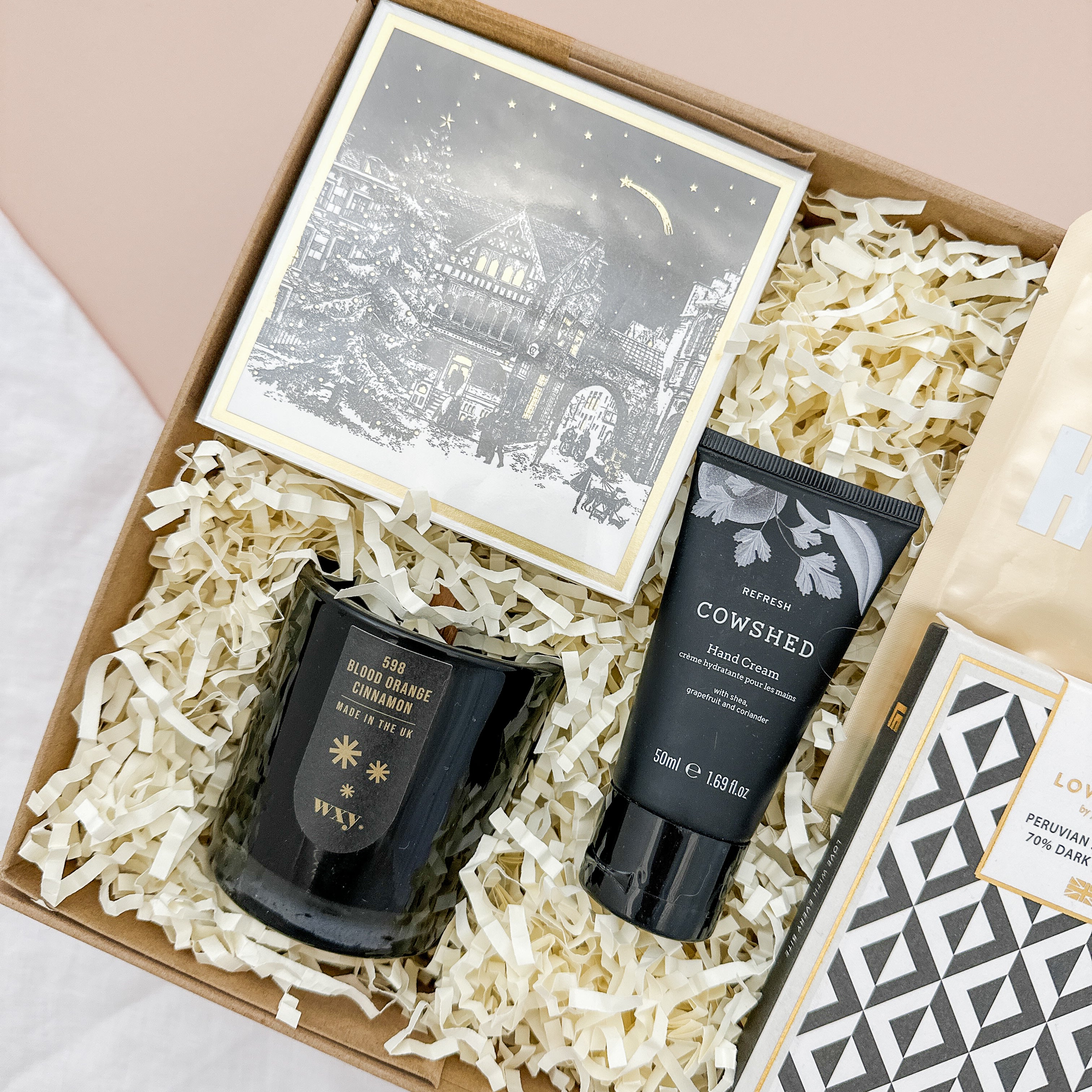 CANDLE LIGHT GIFT BOX