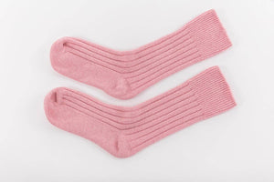 PAIRS PINK LAMBSWOOL BED SOCKS
