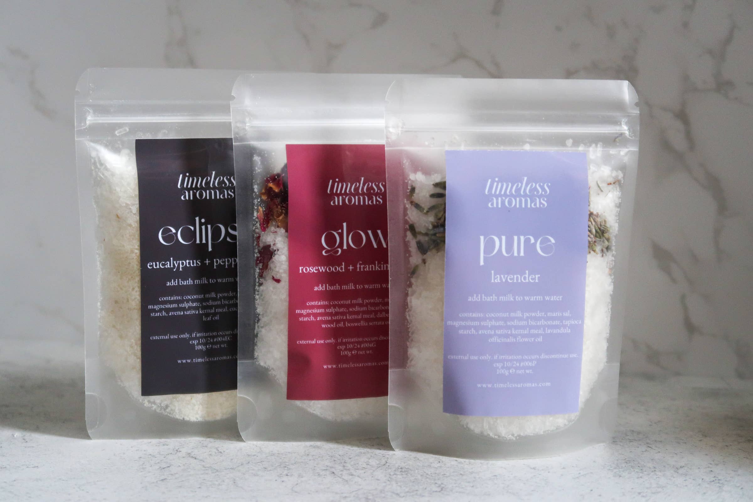 GLOW ROSEWOOD & FRANKINCENSE AROMATHERAPY BATH SALTS POUCH
