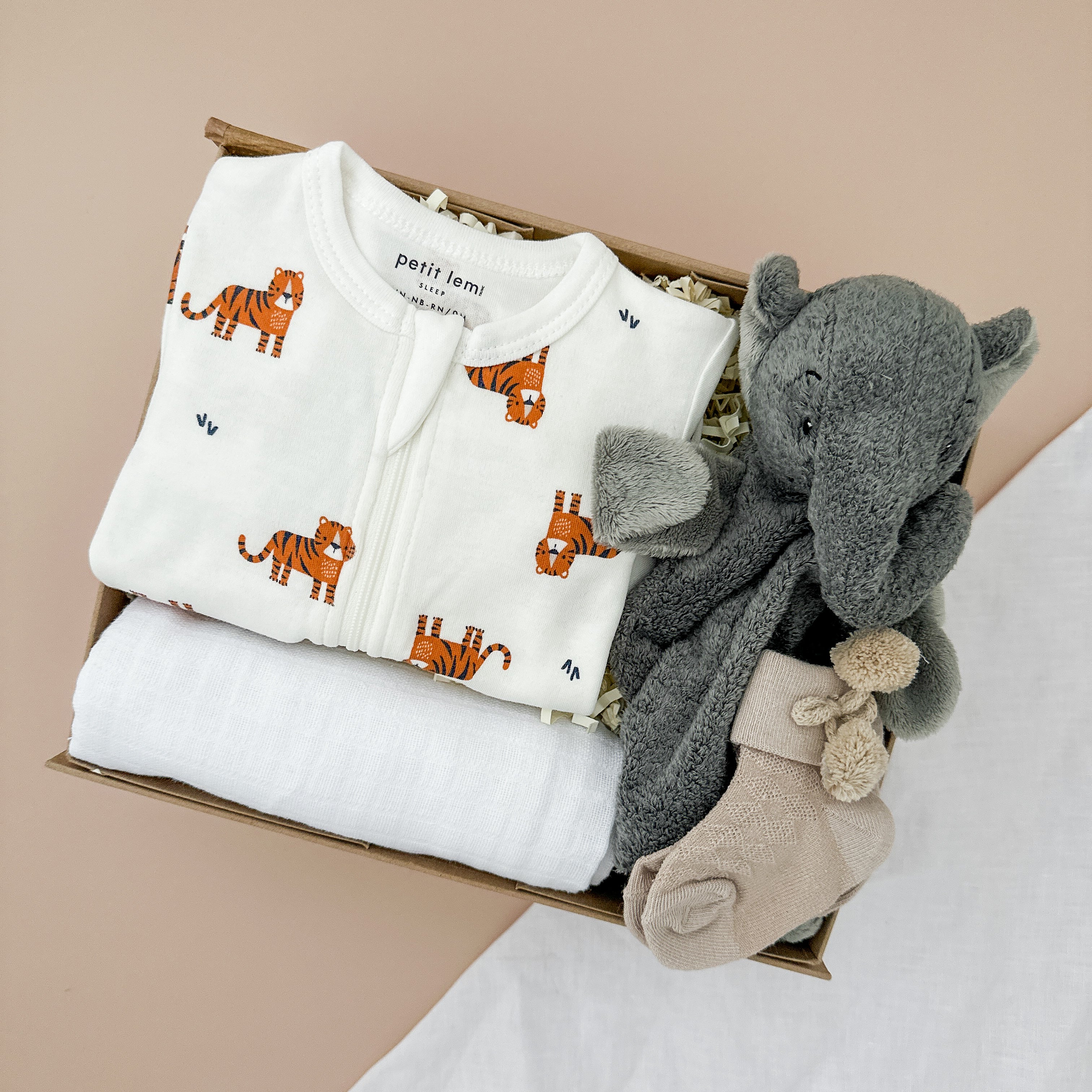NEW ARRIVAL GIFT BOX (Select your preferred sleepsuit)