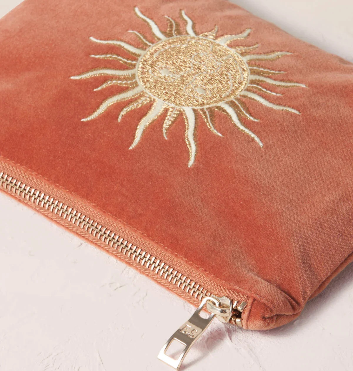 ELIZABETH SCARLETT SUN GODDESS VELVET MINI POUCH